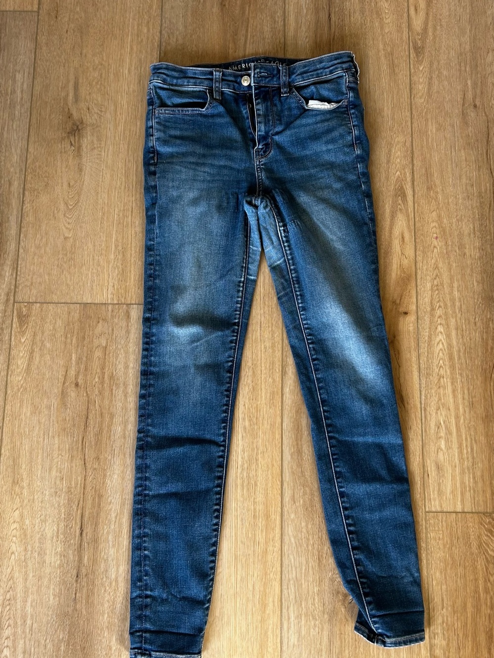American Eagle Outfitters Skinny Jeans in Dark Blue Wash